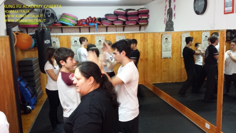 www.kungfuitalia.it  kung fu academy Caserta Italia International Martial Arts Alliance IMAA corso istruttori wing tjun tsun chun difesa personale arti marziali cinesi corso Sifu Mezzone